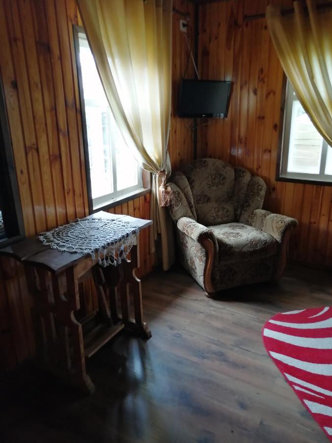 ホテルUsadba Kupalinka Ostrovo エクステリア 写真