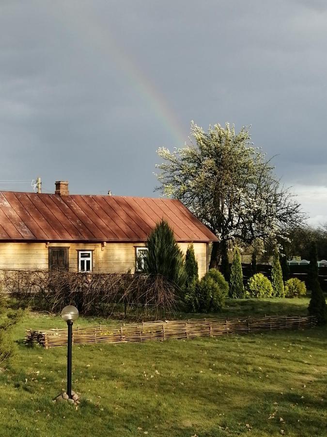 ホテルUsadba Kupalinka Ostrovo エクステリア 写真