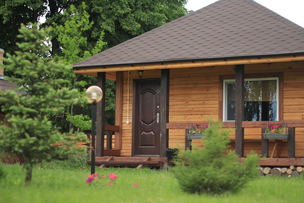 ホテルUsadba Kupalinka Ostrovo 部屋 写真